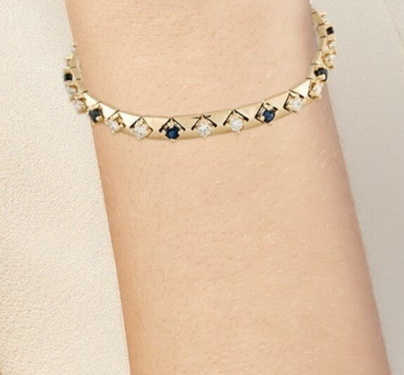 Vintage 18k Diamond Sapphire Bracelet