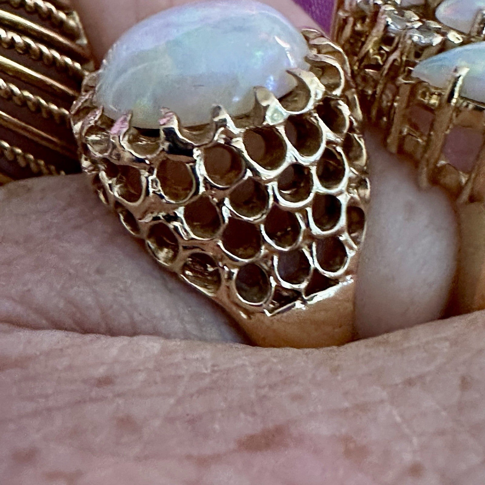Vintage 14K 3.12 cttw Opal Cocktail Ring