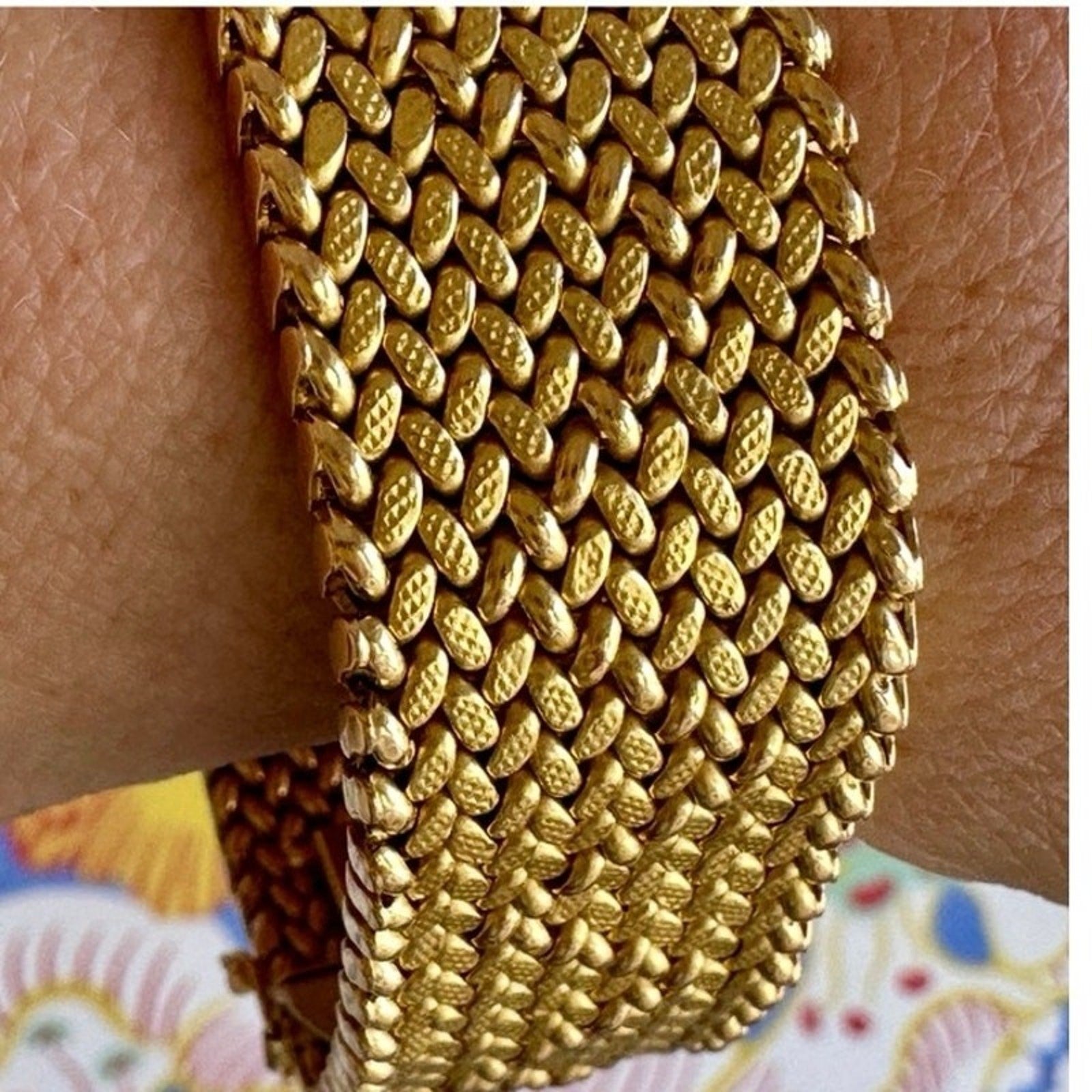 18k Gold Uno Aerre Gold Interwoven Bracelet / 46.81 Grams