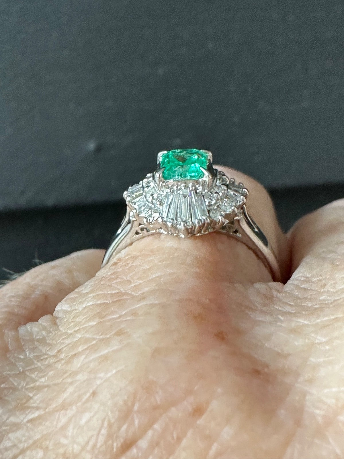 Vintage Platinum Diamond Emerald ring size 7