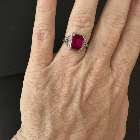 Art Deco 14k Gold  Filigree Lab Ruby Ring 2.3g Size 6.5