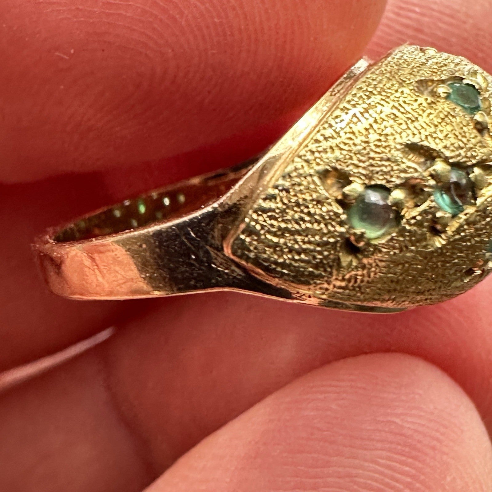 Vintage French Star Burst 18k Emerald Dome Ring Size 4.75 - 5.23g