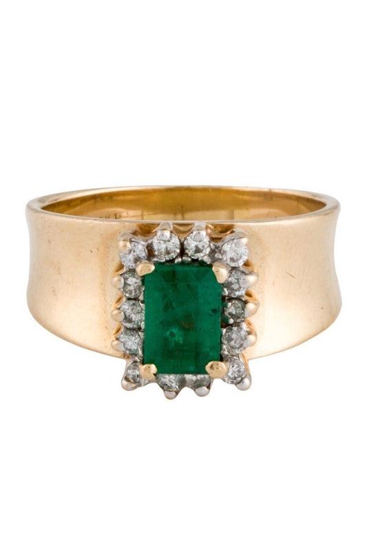 Vintage 14K Yellow Gold  Emerald & Diamond Ring size 4.75