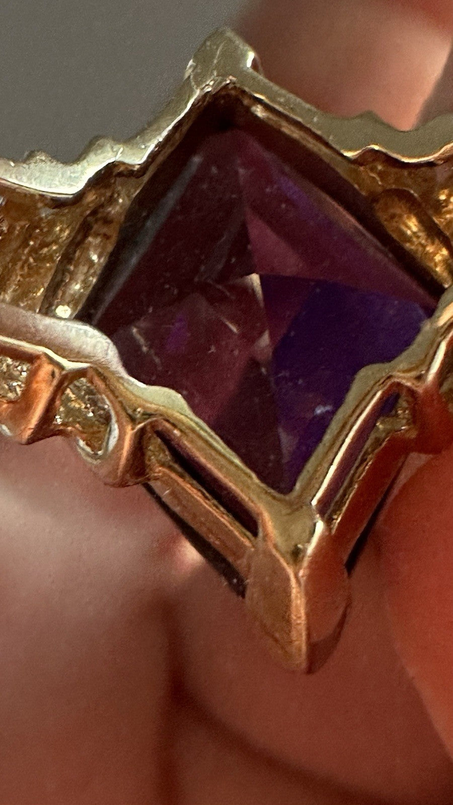 Art Deco 14k Gold Amethyst ring 