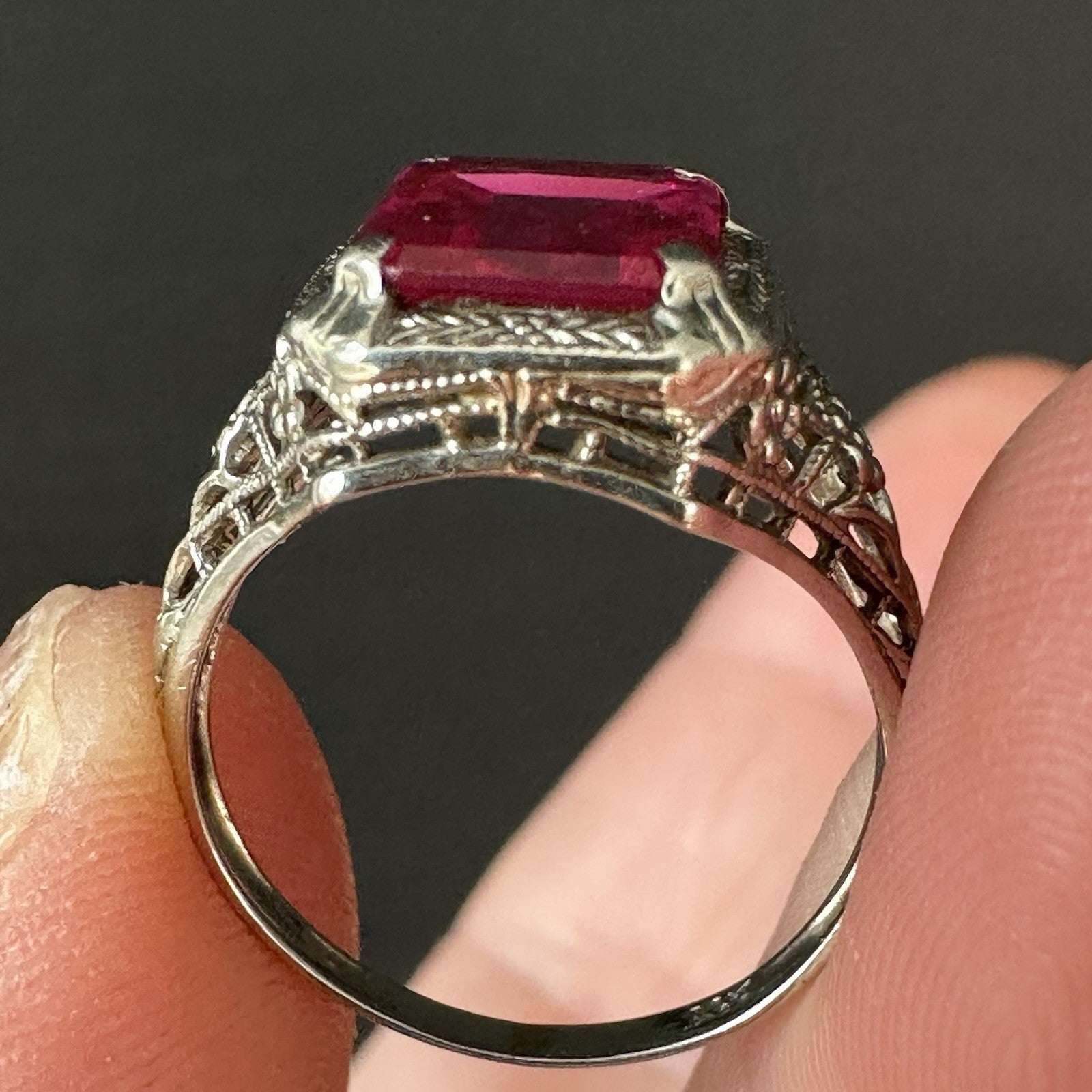 Art Deco 14k Gold  Filigree Lab Ruby Ring 2.3g Size 6.5