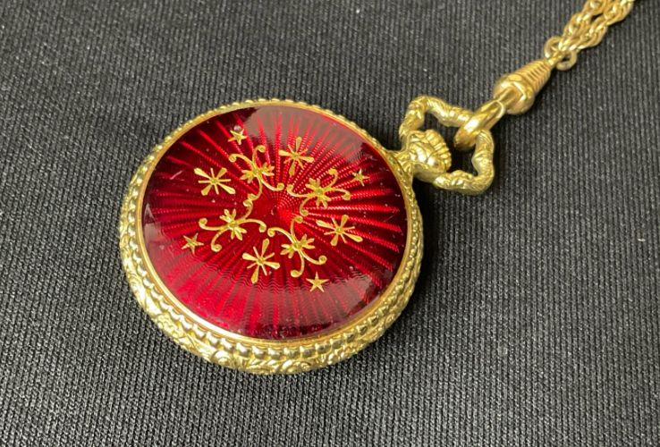 Bucherer Guilloche Enamel Locket Watch Vintage 1930s 32 inches long