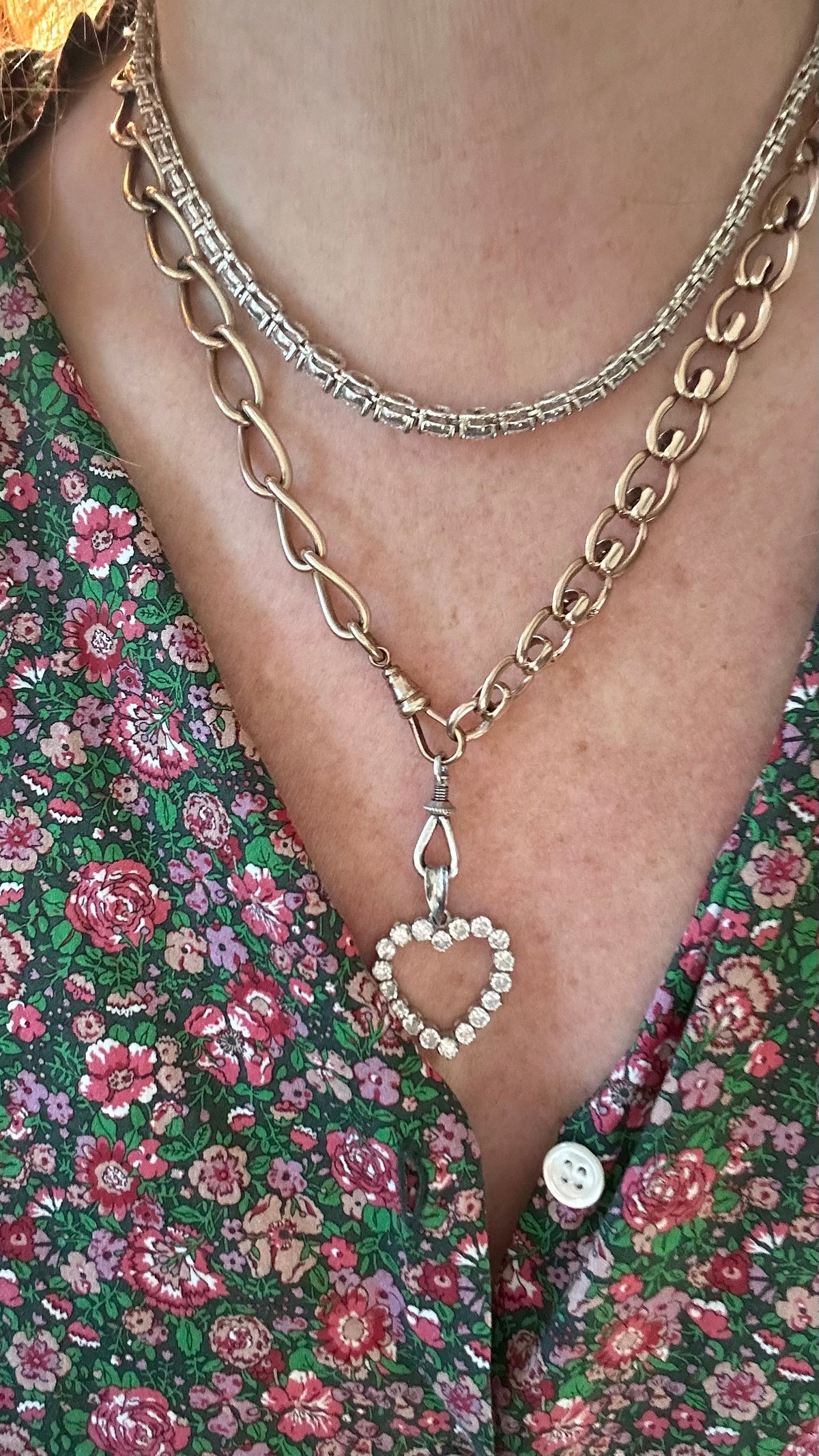 Antique open curb and fancy 9k gold watchchain 19”necklace with T bar and two swivel dog clips 44.5