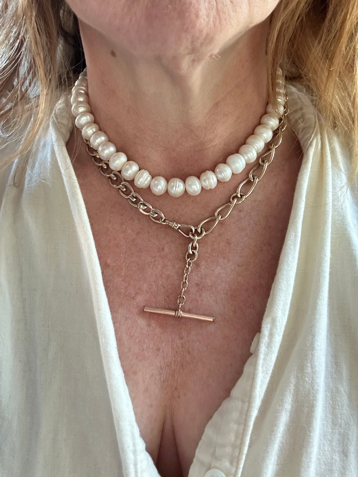 Antique open curb and fancy 9k gold watchchain 19”necklace with T bar and two swivel dog clips 44.5