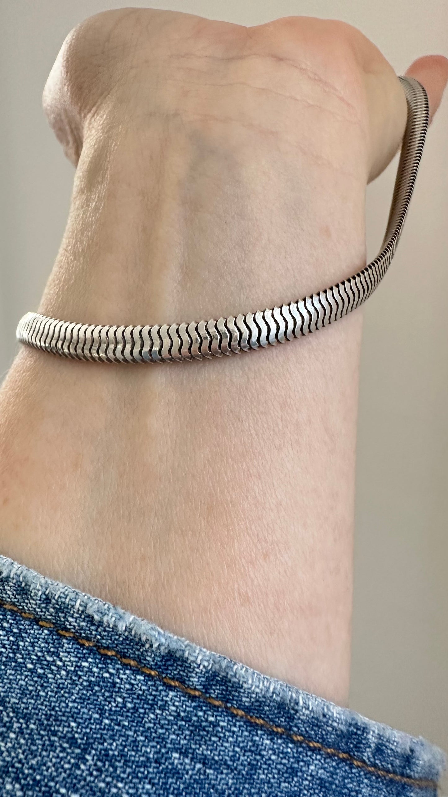 Vintage Forstner sterling silver snake chain neck necklace