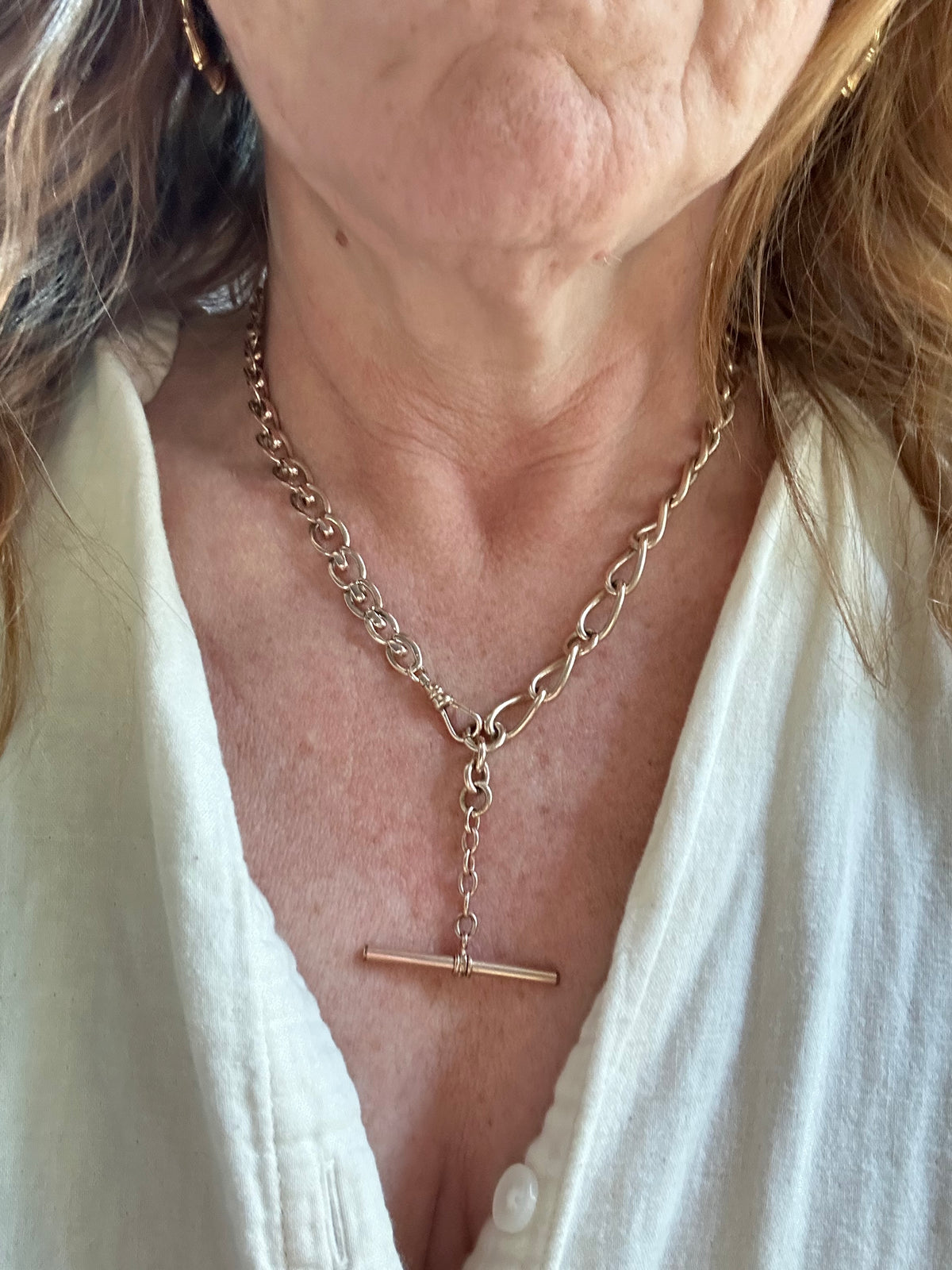 Antique open curb and fancy 9k gold watchchain 19”necklace with T bar and two swivel dog clips 44.5