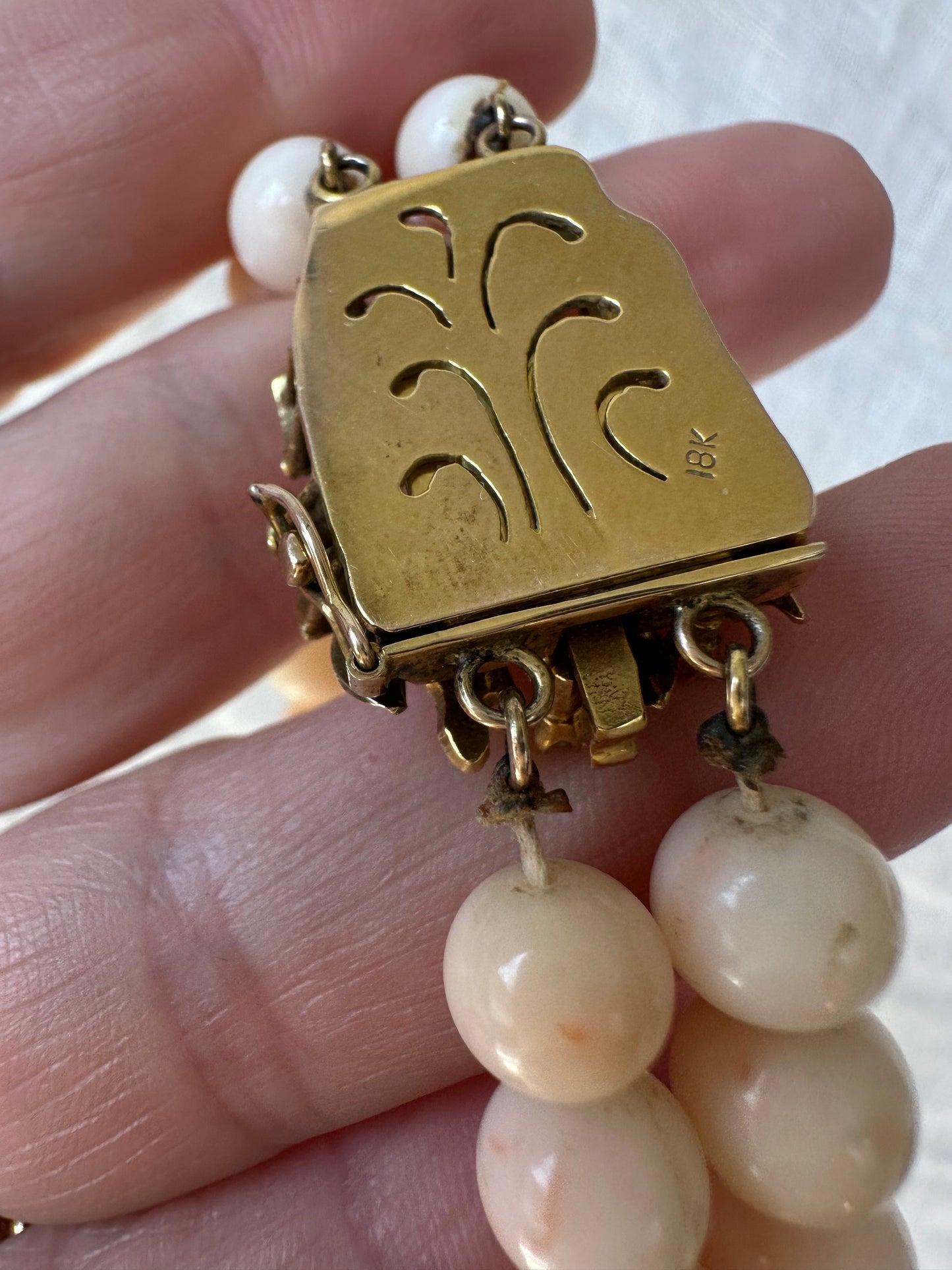 MIDCENTURY 18k GOLD, CORAL AND DIAMOND NECKLACE