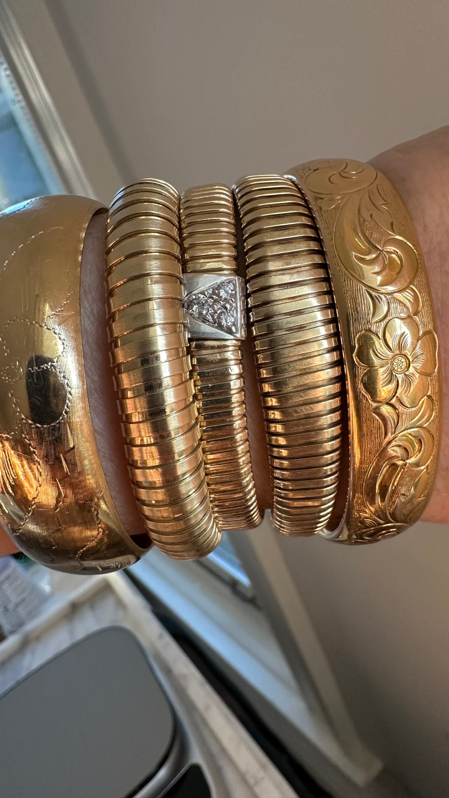 Vintage 14K Tubogas bracelet  with Diamond Accents – 7”