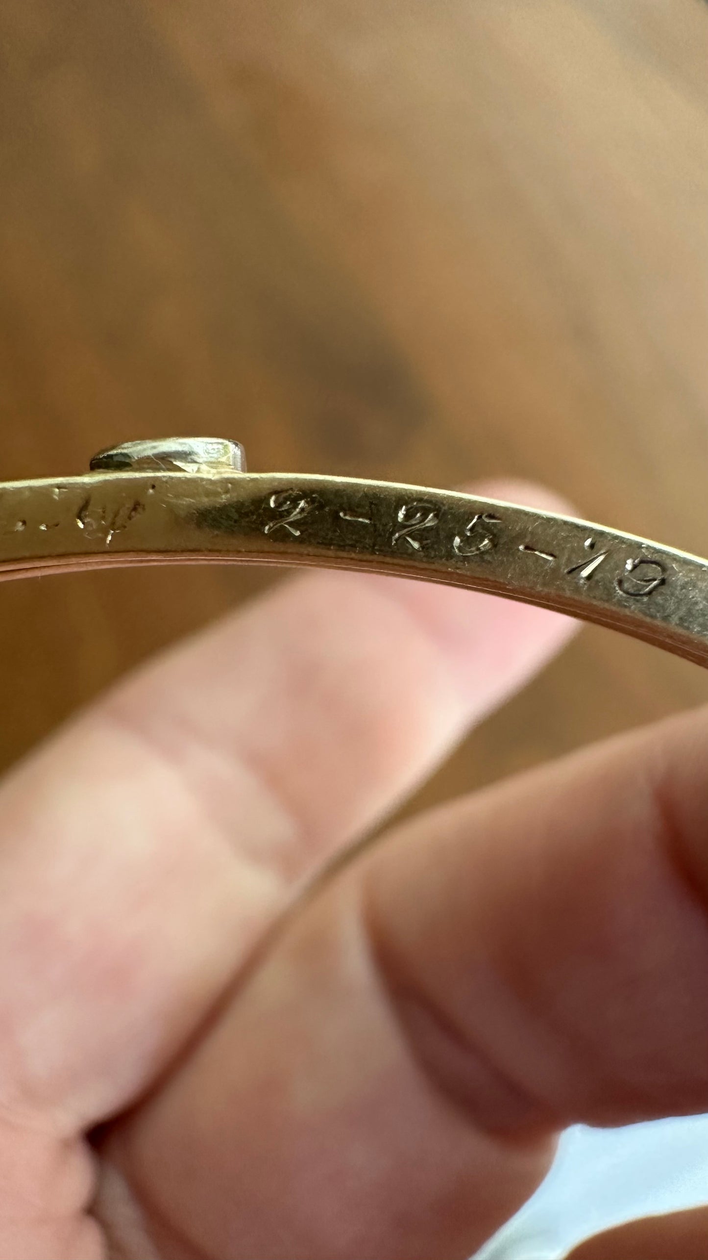 circa 1920 Art Deco Hand Engraved Gold Bezeled Diamond Bracelet