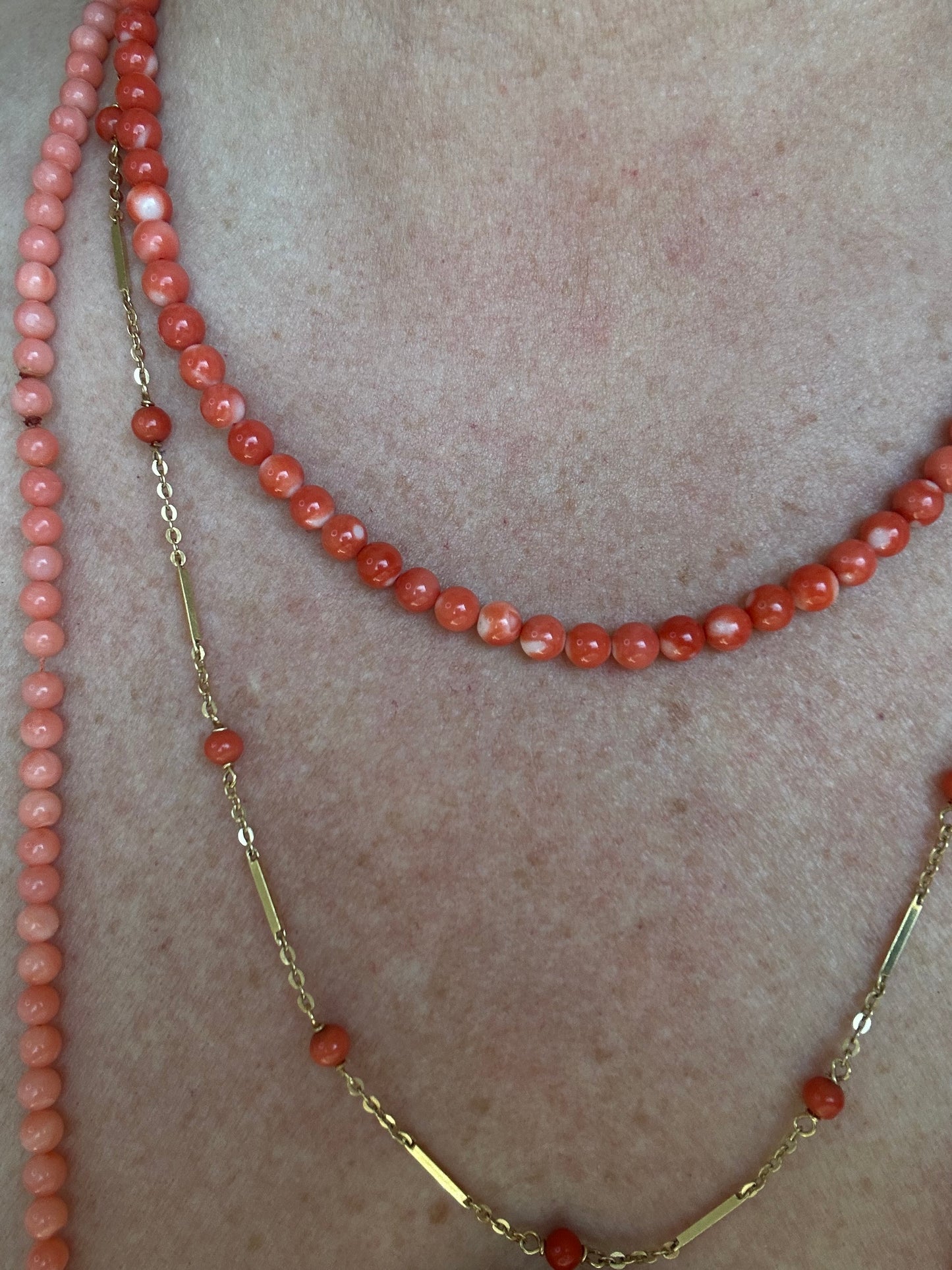 Victorian reddish orange coral beads with 9k clasp