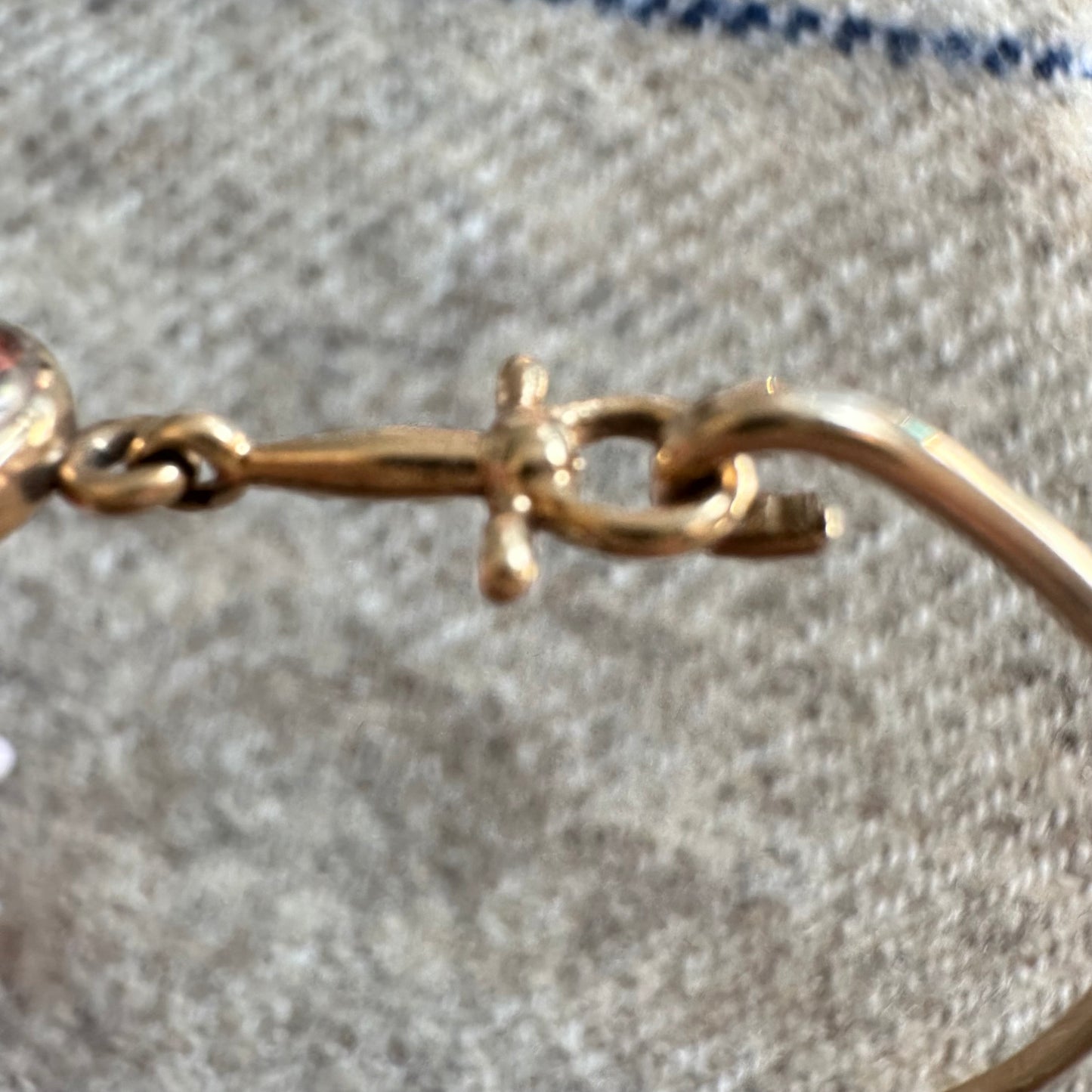 Antique reverse Essex crystal horse bracelet