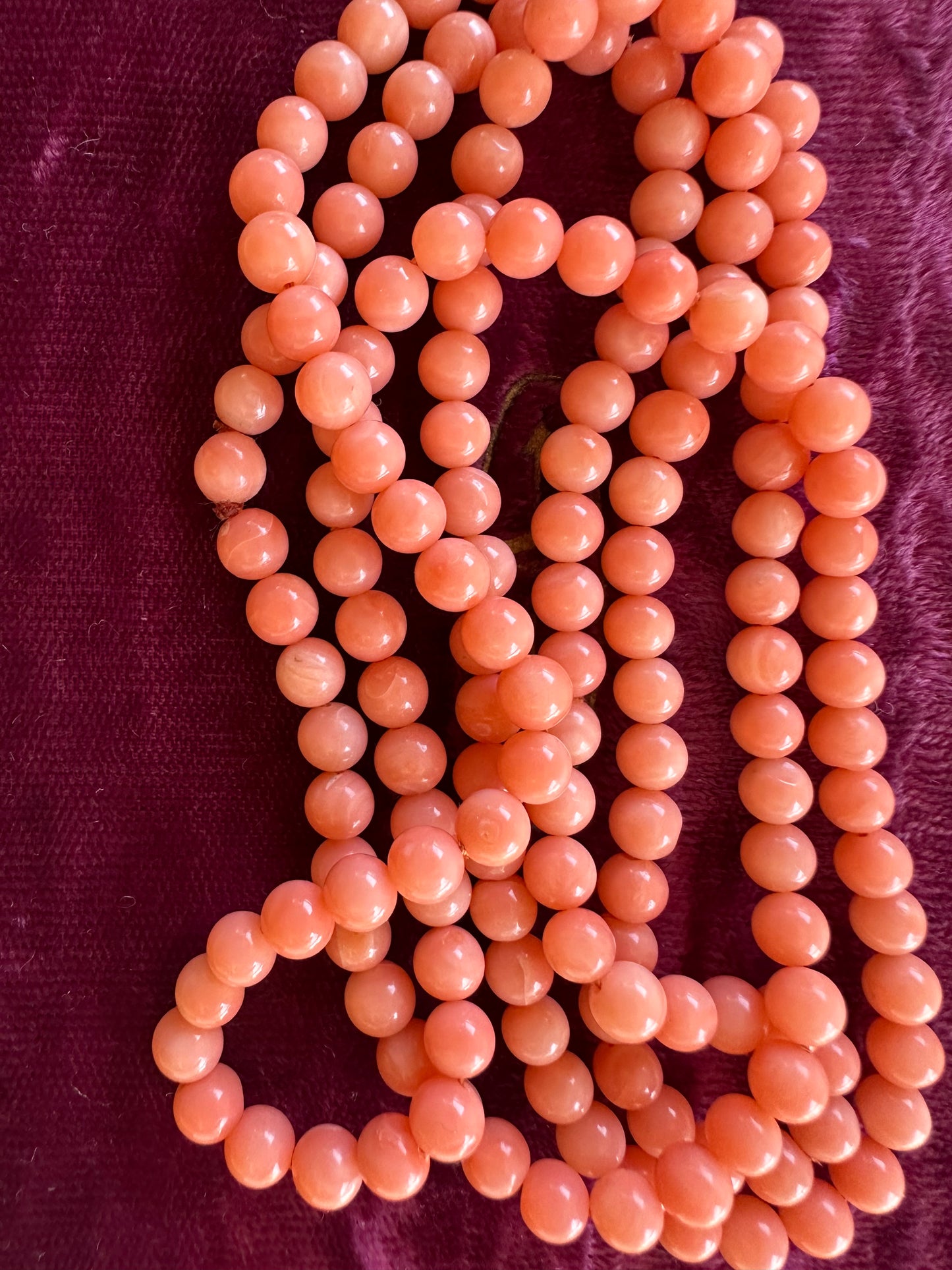 Midcentury coral bead strand 36”