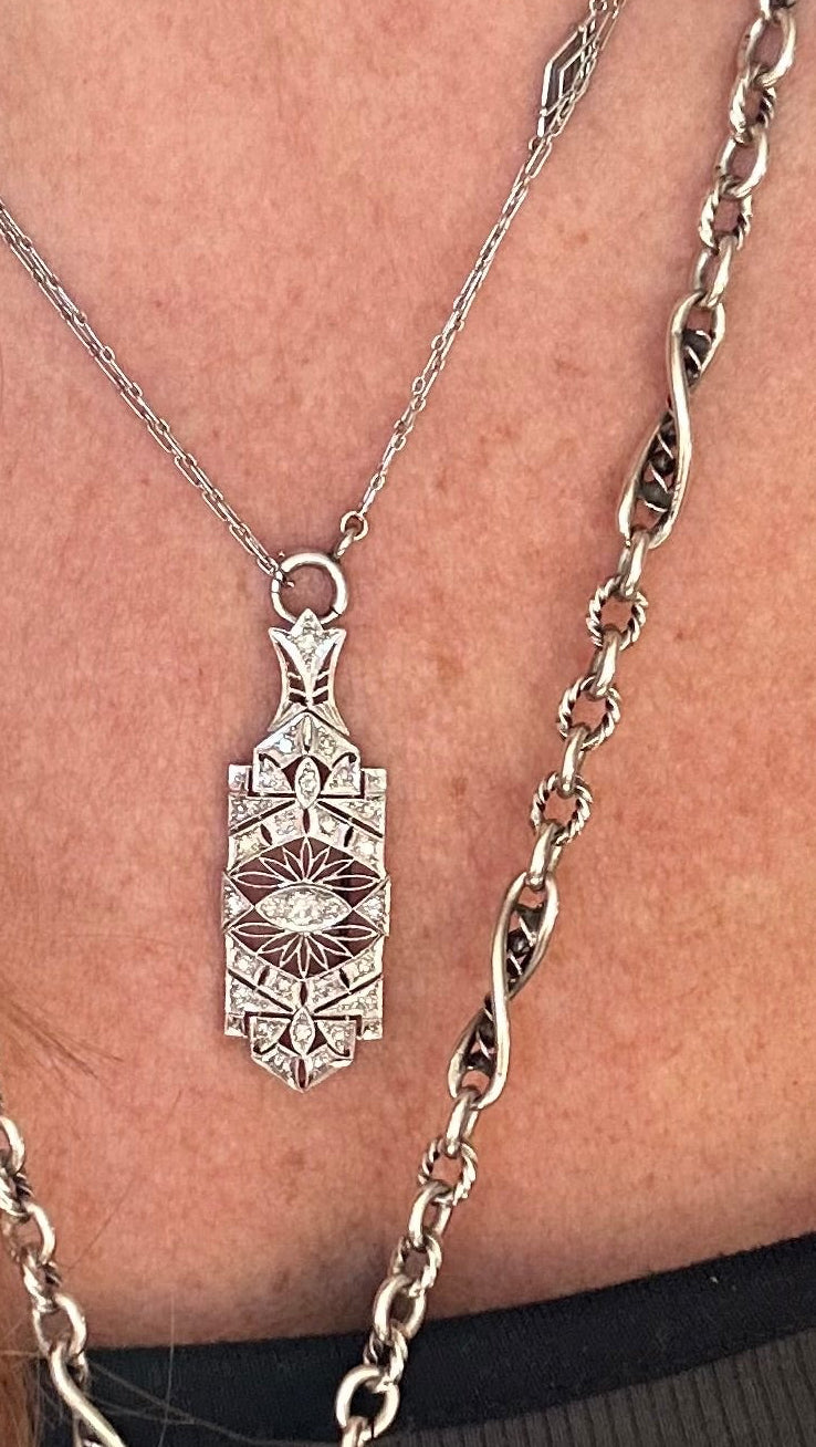 Art Deco Platnium and Diamond Pendant Brooch necklace