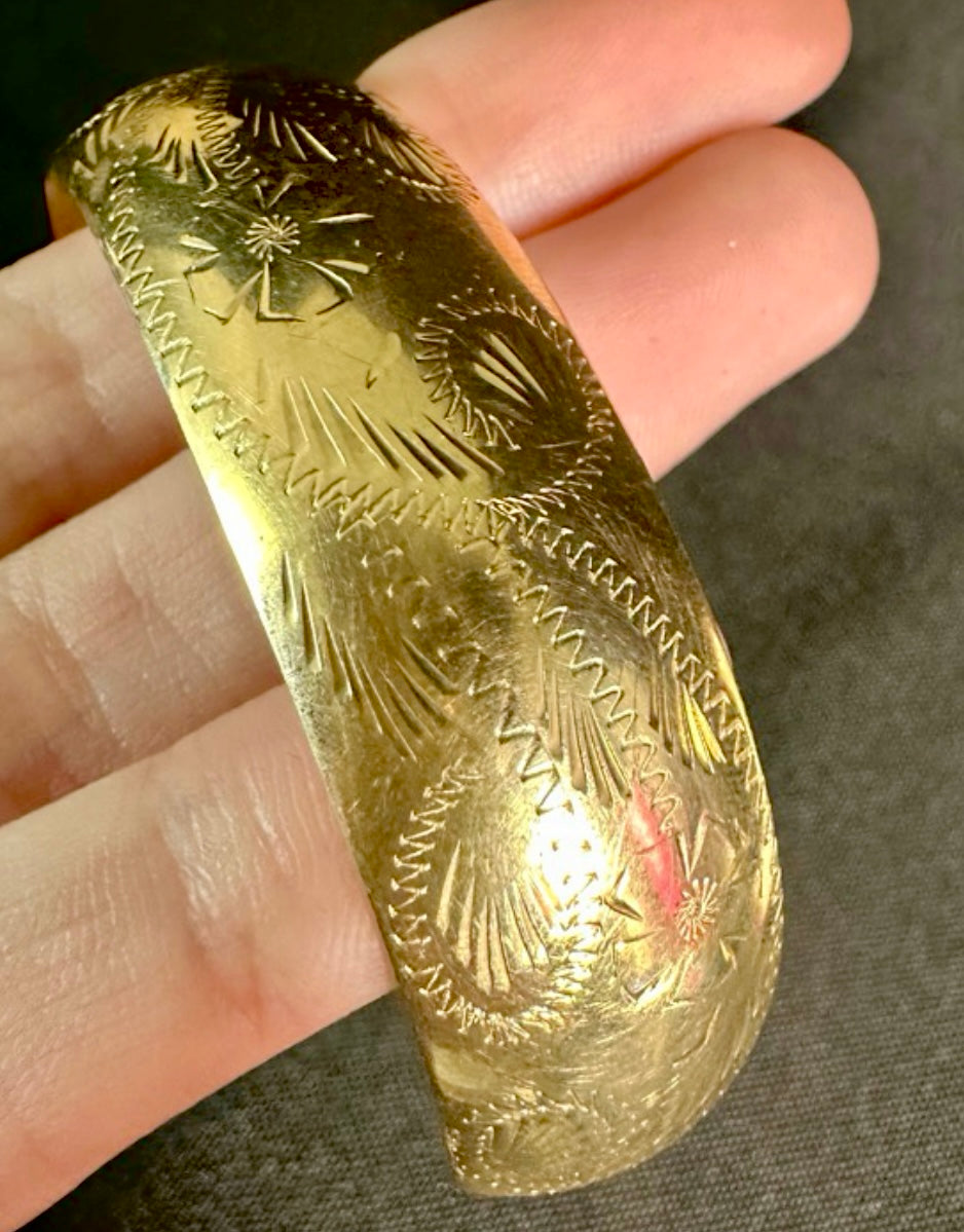 Vintage Rine 14k gold etched hinged bangle 22.3 g