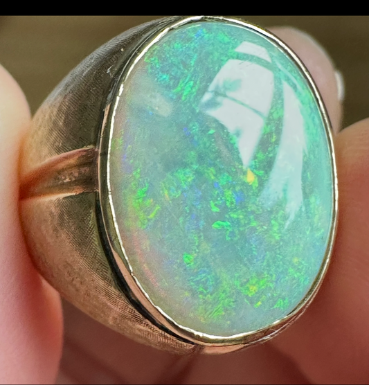 MCM Bold 14k Opal Ring Size 9