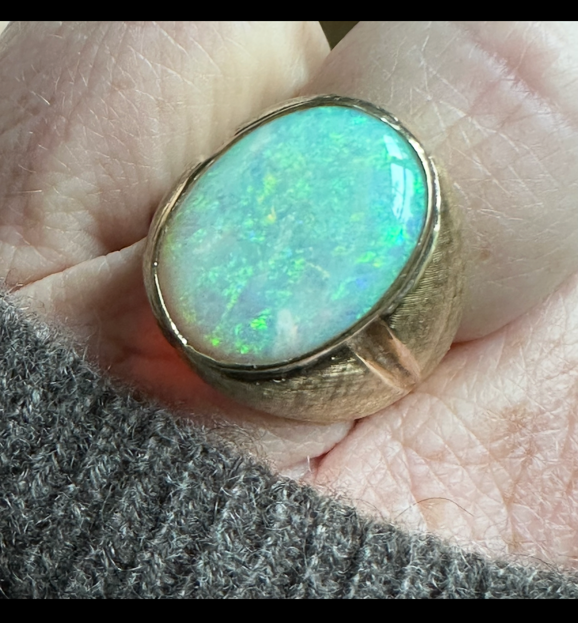 MCM Bold 14k Opal Ring Size 9