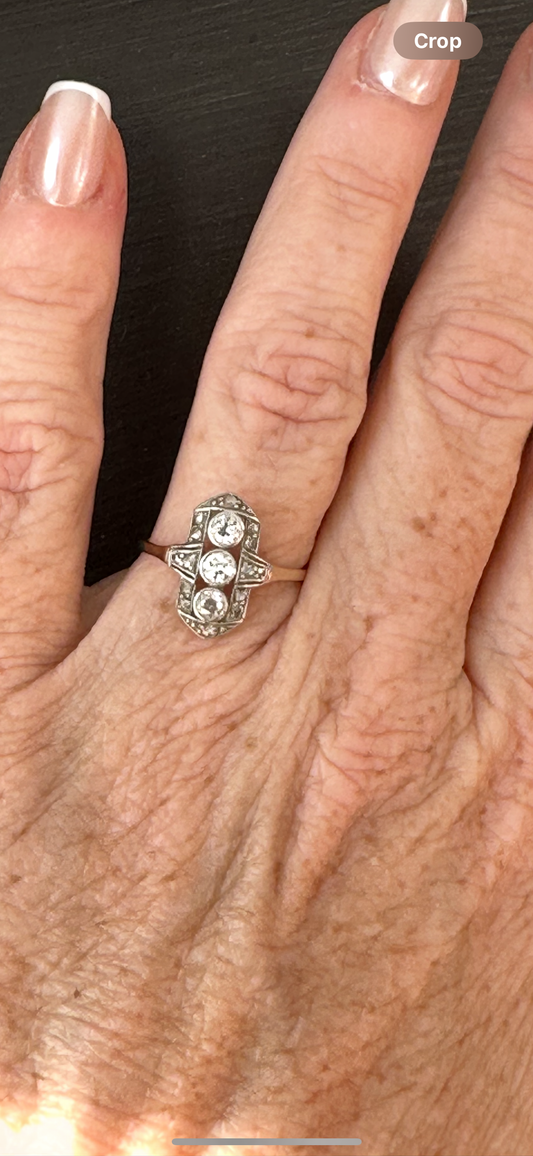 Antique Platnium-Top Gold & Old European Cut Diamond ring Original Box Size 7.5