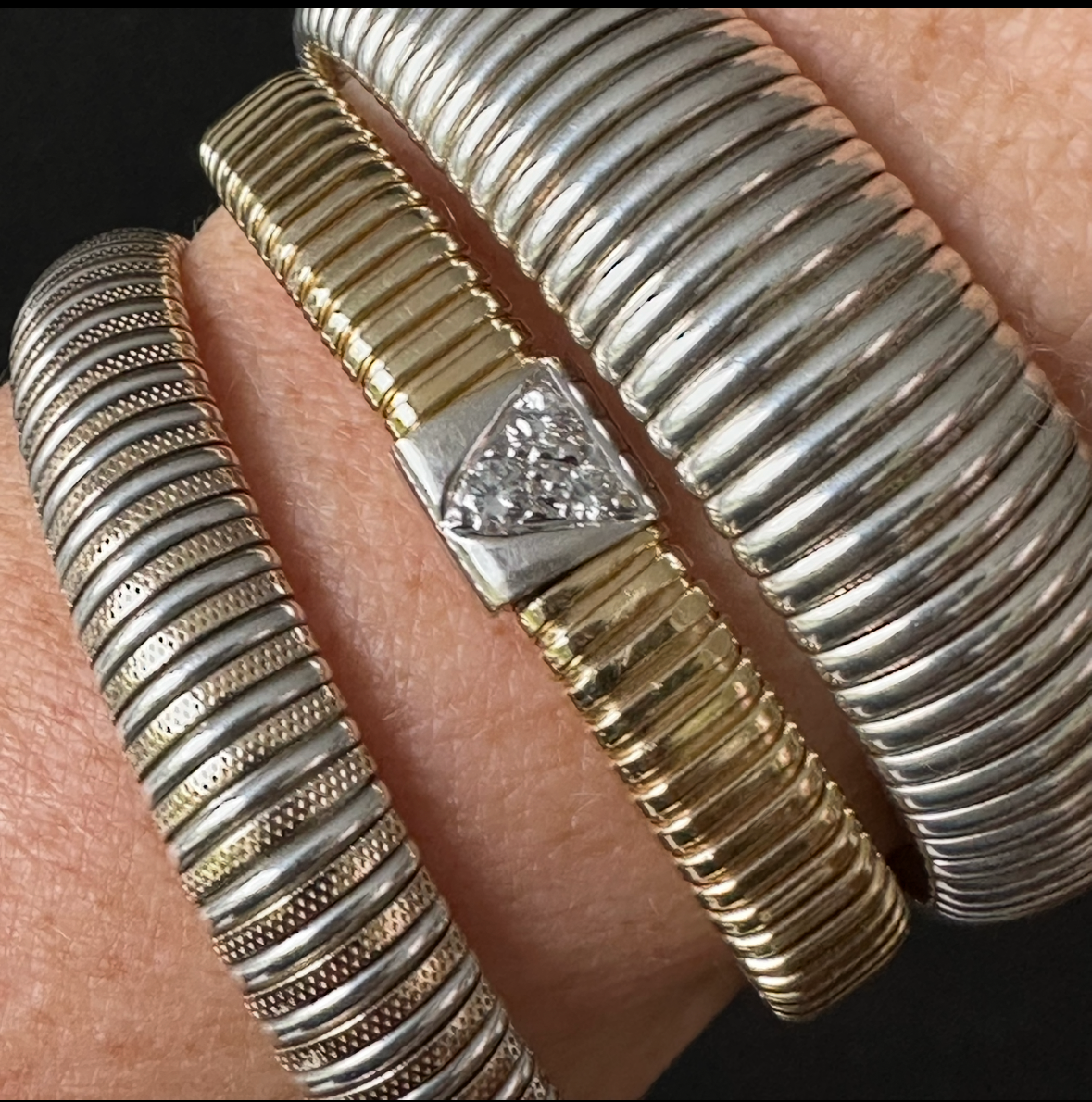 Vintage 14K Tubogas bracelet  with Diamond Accents – 7”