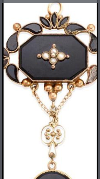 ANTIQUE 10K GOLD, CULTURED PEARL AND ONYX PENDANT on a rose gold mini trombone link chain 15" chain