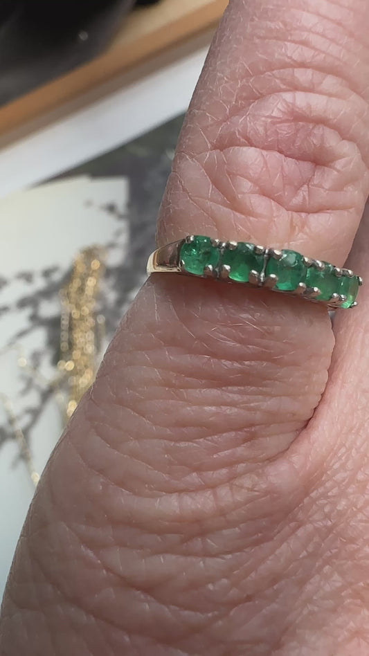14k gold 5 stone emerald ring size 5.5