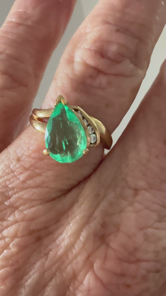GIA Certified Natural Colombian Pear-Shaped Emerald Ring | 14K Gold Diamond Ring Newly