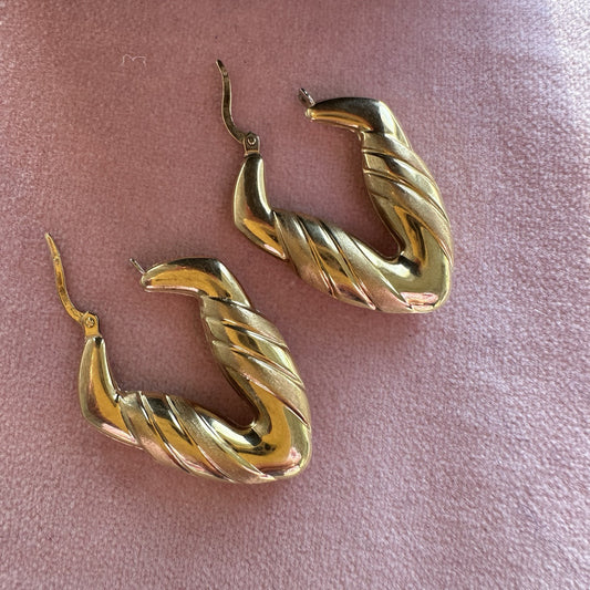 Milor  18k gold hoop earrings vintage