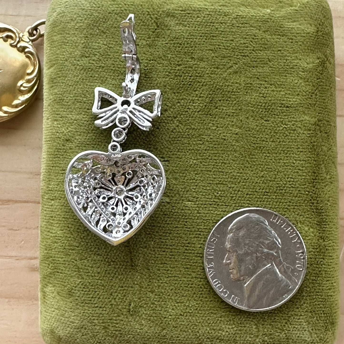 Edwardian Platnium 2 Cttw Diamond Heart Pendant