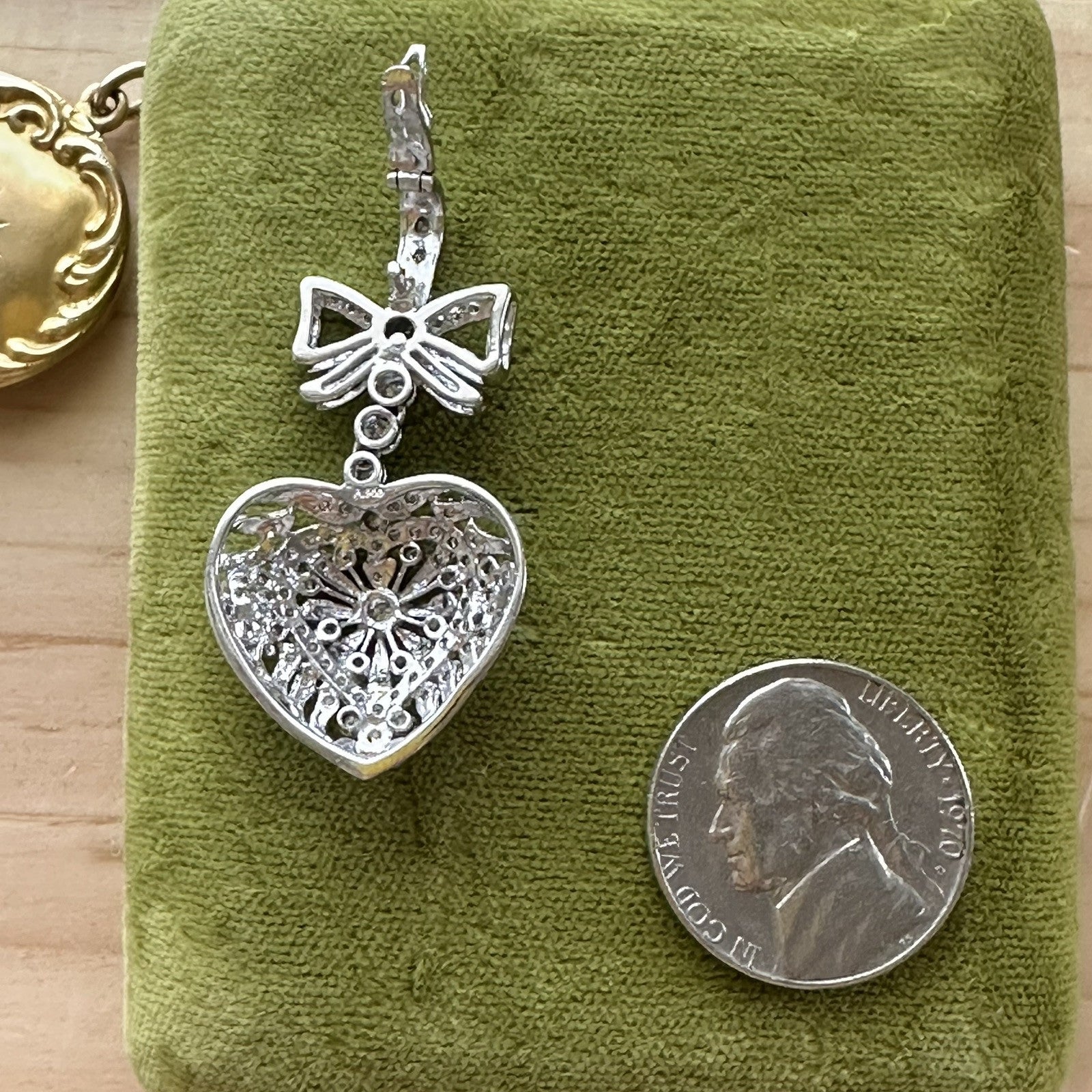 Edwardian Platnium 2 Cttw Diamond Heart Pendant