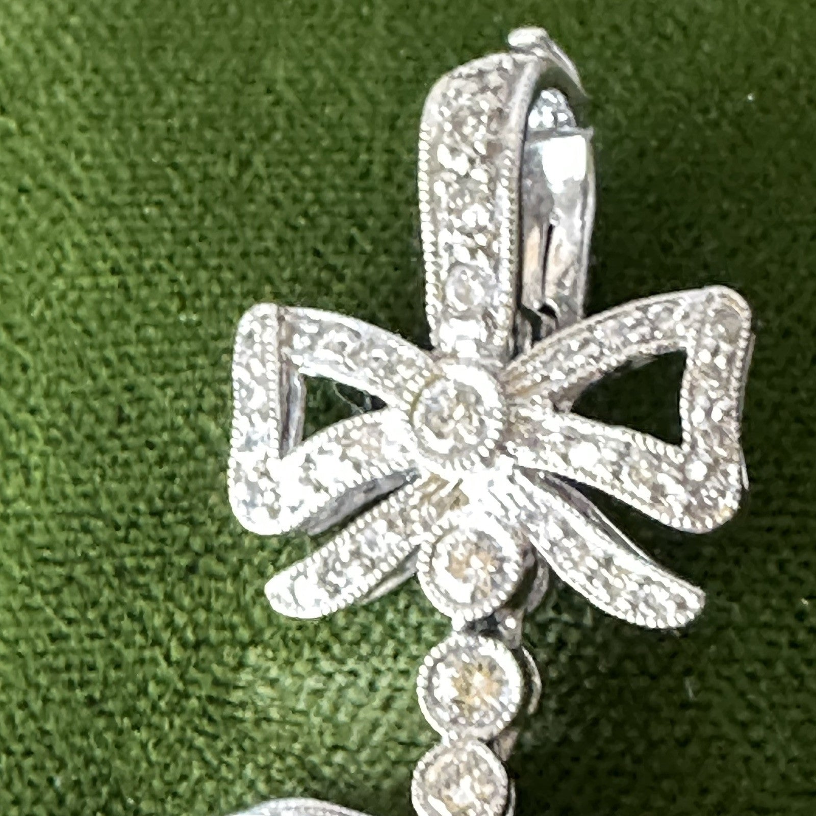 Edwardian Platnium 2 Cttw Diamond Heart Pendant